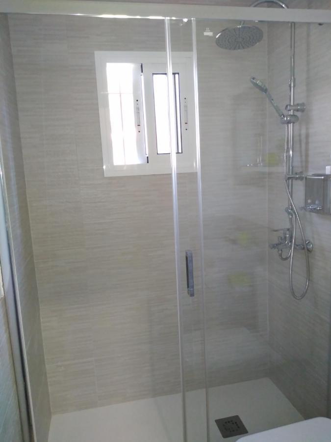 Apartamento Laila,Sevilla, อัลกาลา เด กัวไดรา ภายนอก รูปภาพ